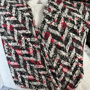 LuLaRoe Leggings (TC)